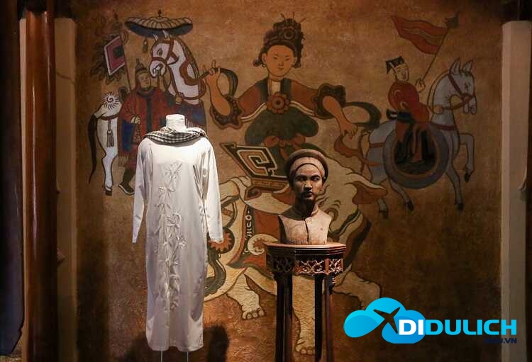 ao-dai-nguyen-thi-dinh_optimized Anh hùng Nguyễn Thị Định