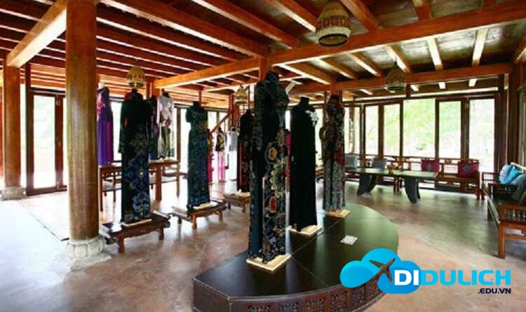 ao-dai-viet-nam_optimized Kiểu mẫu áo dài nghệ thuật - hiện vật áo dài gốm, thực hiện năm 2010