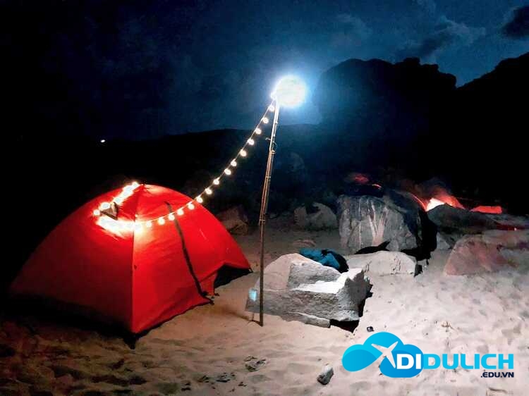 bai-bien-sa-huynh-quang-ngai-14_optimized Cắm trại tổ chức tiệc nướng BBQ trên bãi biển Sa Huỳnh