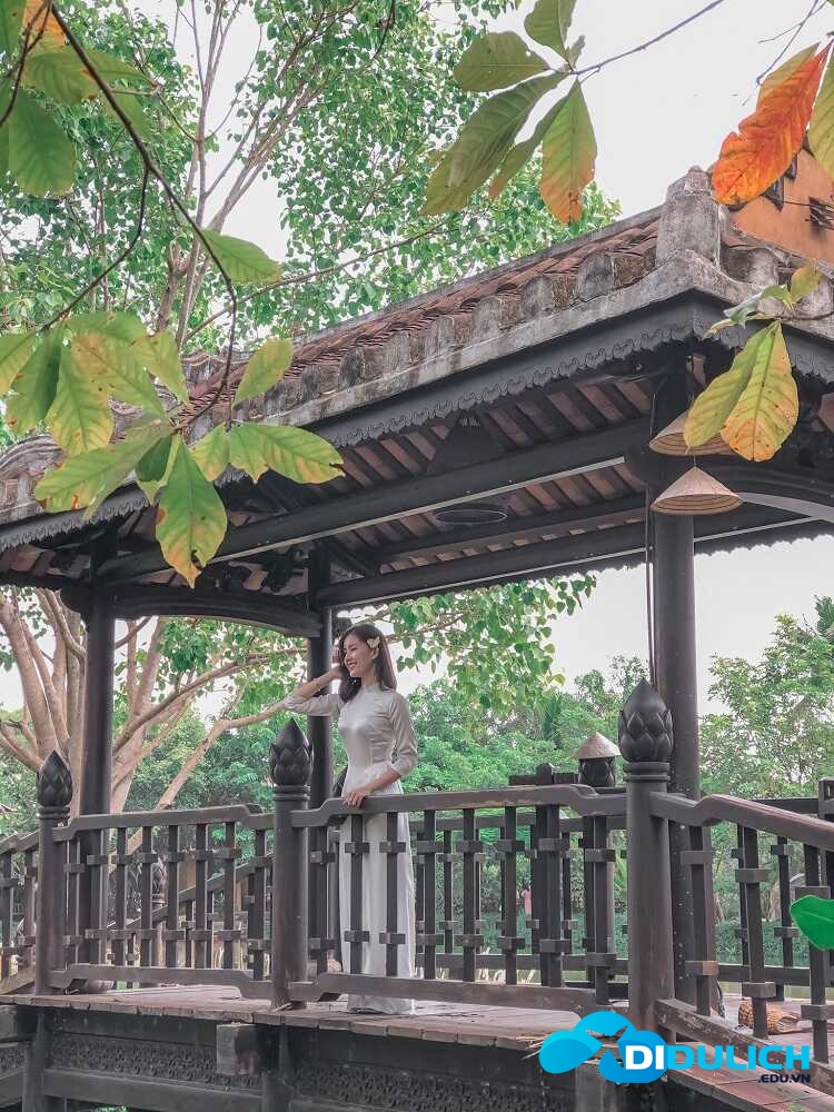 bao-tang-ao-dai-tphcm-viet-nam-12_optimized Chụp ảnh check in sống ảo