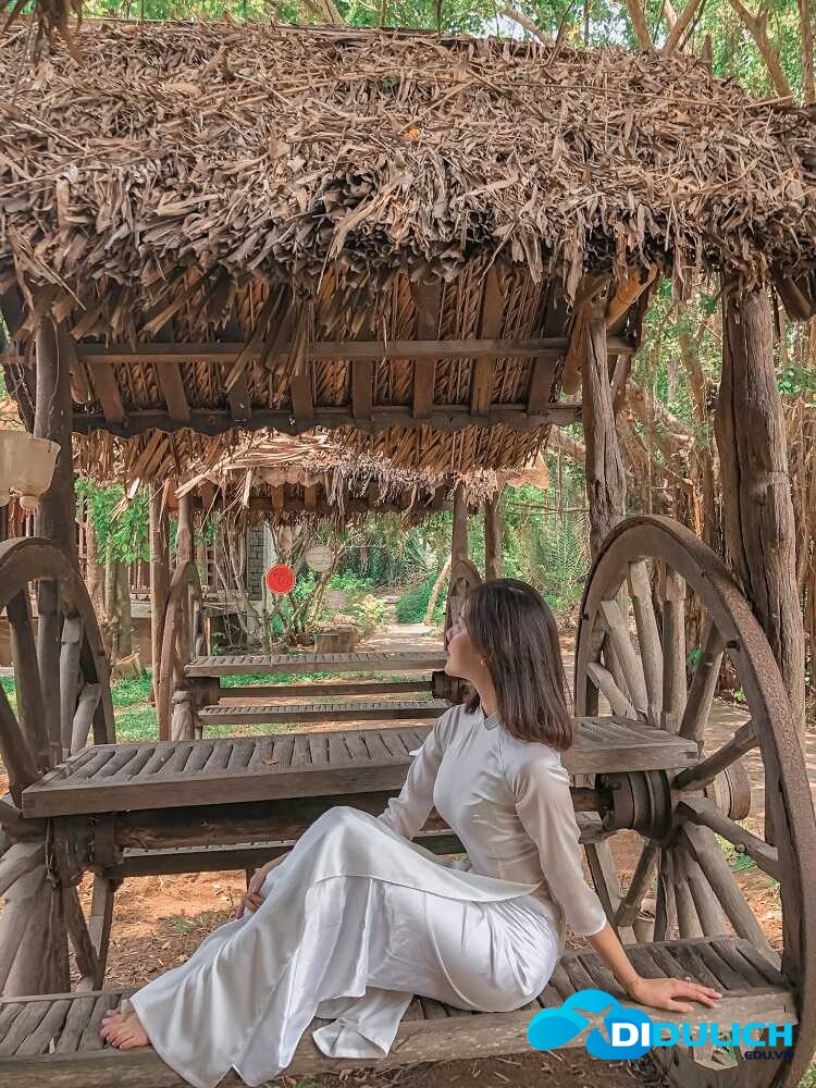 bao-tang-ao-dai-tphcm-viet-nam-9_optimized Bảo tàng áo dài TPHCM Việt Nam có gì hấp dẫn?