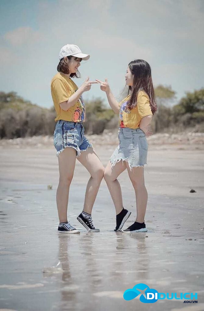 bien-tan-thanh-go-cong-2-670x1024-1 Biển Tân Thành Gò Công