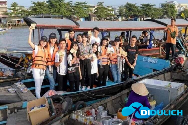 cho-noi-ca-mau-10_optimized Chợ nổi Cà Mau, điểm du lịch mang đậm đặc trưng của miền sông nước