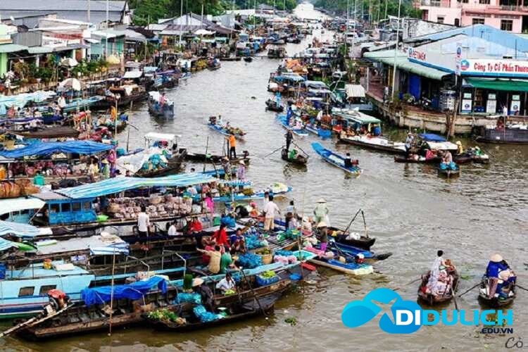 cho-noi-ca-mau-6_optimized Chợ nổi Cà Mau, điểm du lịch mang đậm đặc trưng của miền sông nước