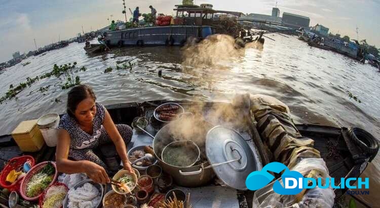 cho-noi-nga-bay-phung-hiep-14_optimized ăn uống trên chợ nổ ngã bảy
