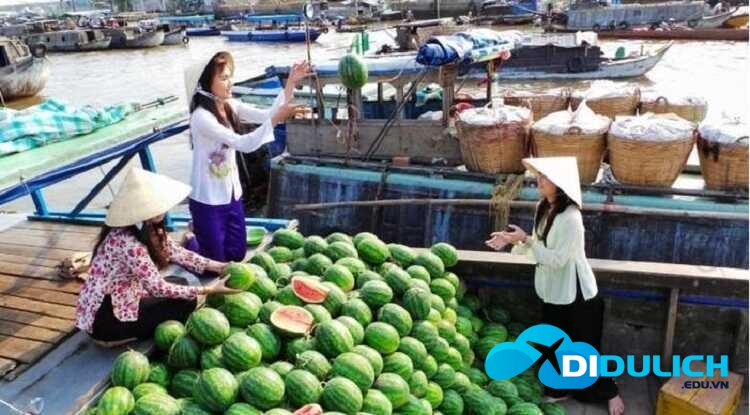 cho-noi-tra-on-1_optimized Chợ nổi Trà Ôn