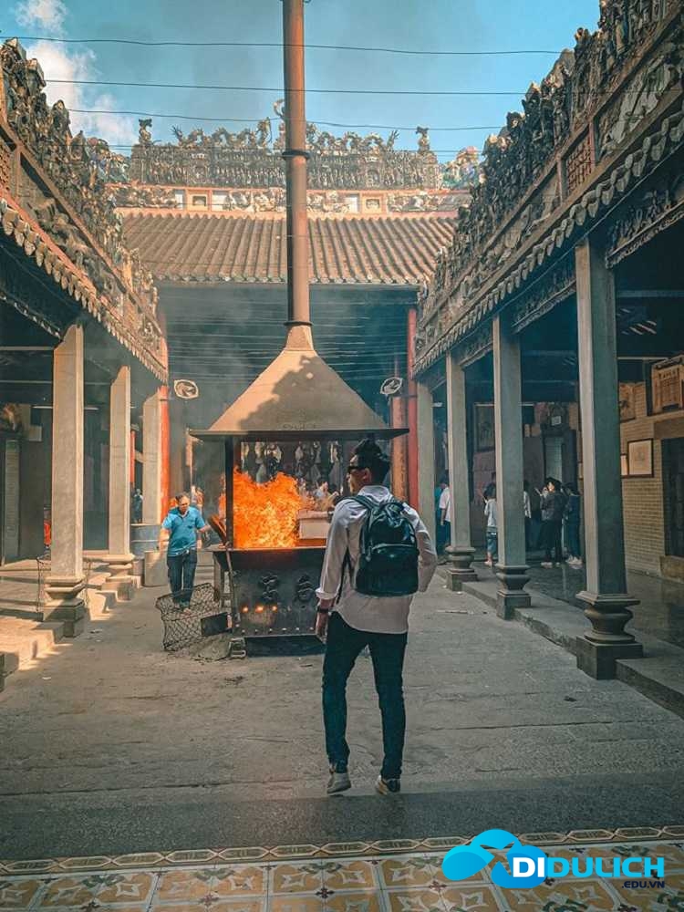 chu-ba-thien-hau-6 Chùa Bà Thiên Hậu, chốn tâm linh cho nhiều góc ảnh đẹp