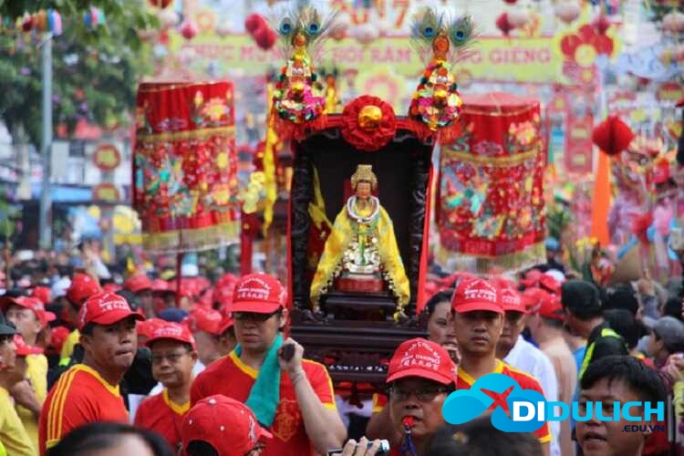 chua-ba-thien-hau-sai-gon-7_optimized Chùa Bà Thiên Hậu
