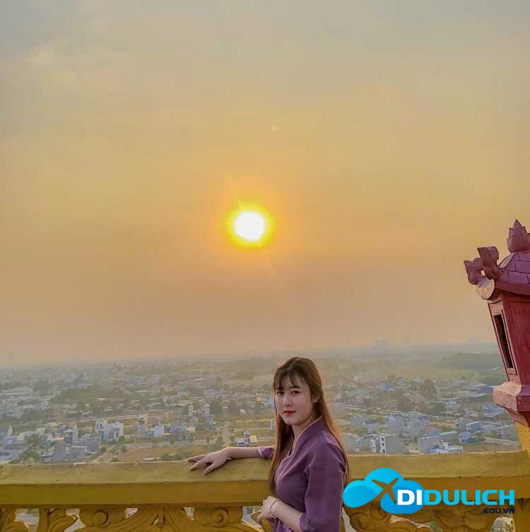 chua-chau-thoi-binh-duong-4_optimized ngắm hoàng hôn