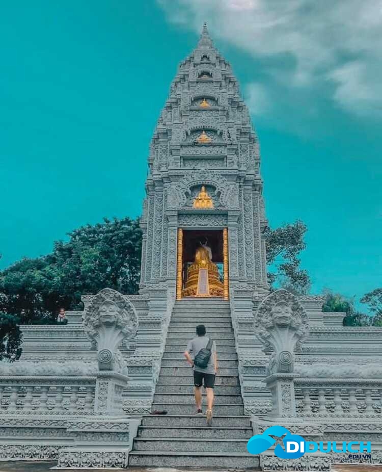 chua-samrong-soc-trang-1_optimized check in sống ảo
