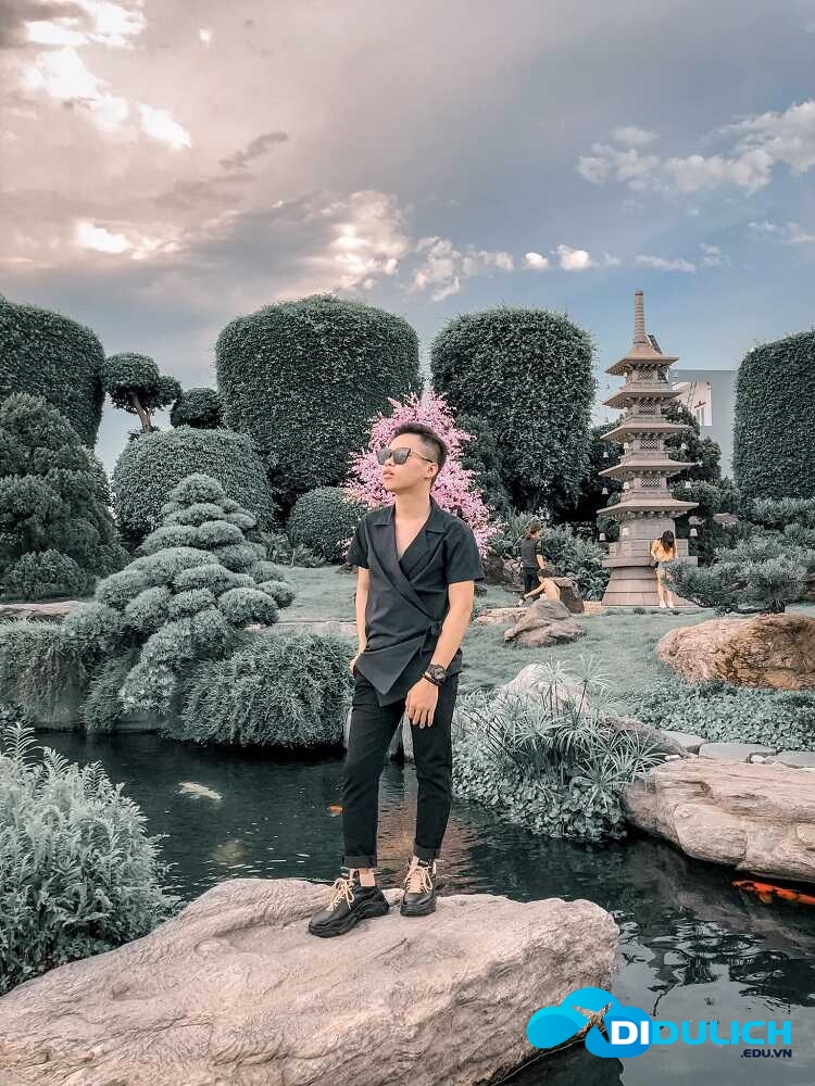 cong-vien-ca-koi-rin-rin-park-10_optimized check in sống ảo