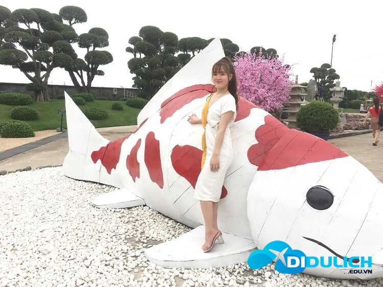 cong-vien-ca-koi-rin-rin-park-3_optimized Công viên cá Koi Rin Rin Park
