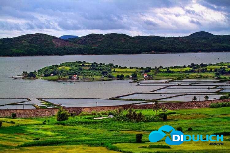 dam-o-loan-1 Đầm Ô Loan