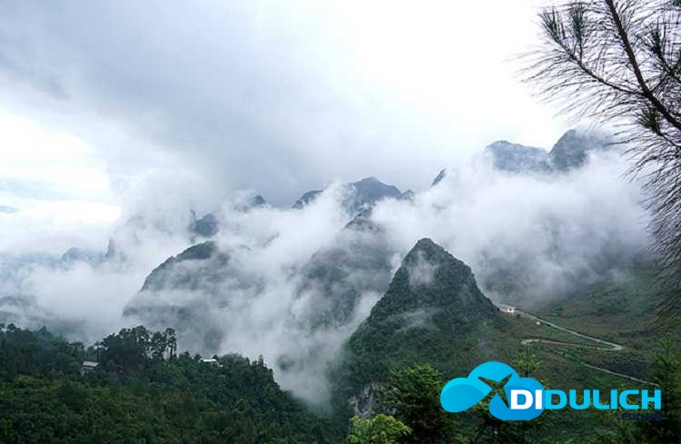deo-ma-pi-leng-5 Đèo Mã Pí Lèng Hà Giang có thực sự nguy hiểm