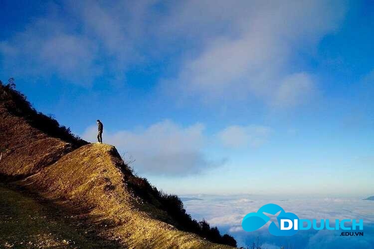 dinh-nui-tay-con-linh_optimized đỉnh núi tây côn lĩnh