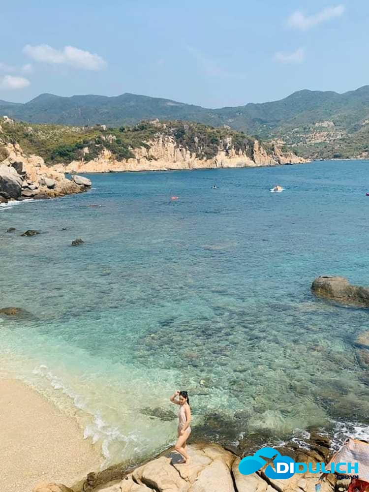 du-lich-vinh-hy-3 Du lịch Vịnh Vĩnh Hy Ninh Thuận