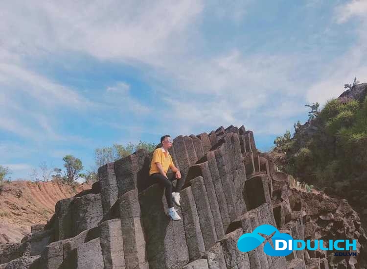 ghenh-da-dia-phu-yen-5 Ghềnh đá đĩa Phú Yên có thực sự là tuyệt tác thiên nhiên không?