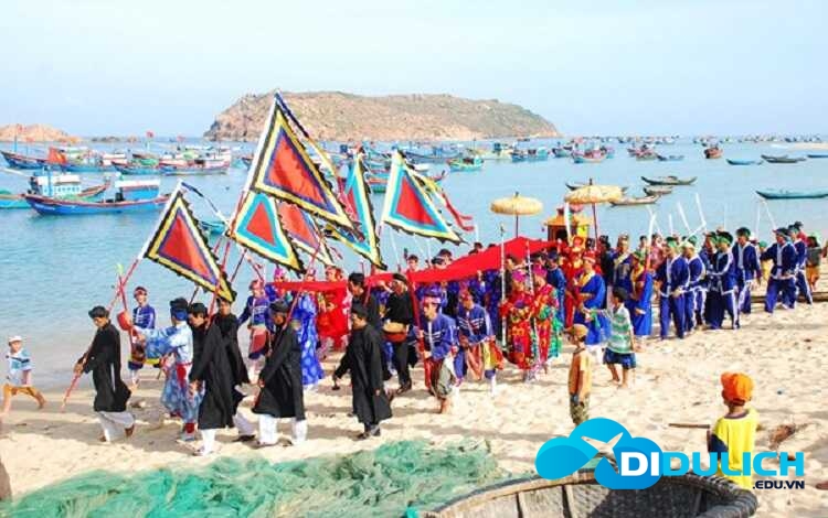 ghenh-da-dia-phu-yen-5_optimized Ghềnh đá đĩa Phú Yên