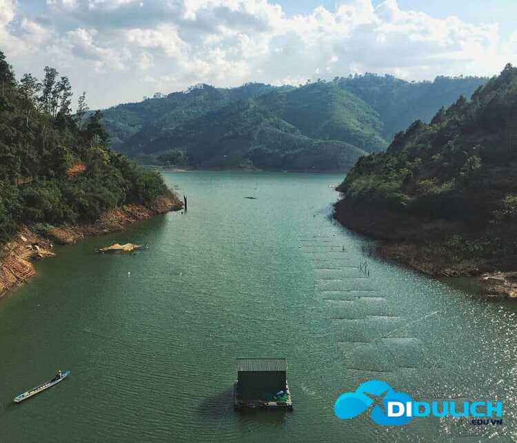 ho-ta-dung-11_optimized Địa chỉ Hồ Tà Đùng nằm ở đâu?