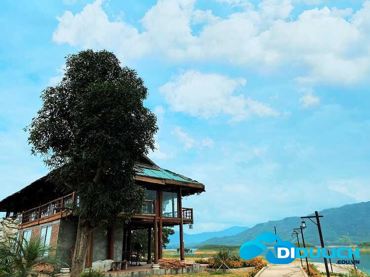 ho-thac-ba-yen-bai-1_optimized Hồ Thác Bà, khu du lịch sinh thái với hồ nước nhân tạo của Yên Bái