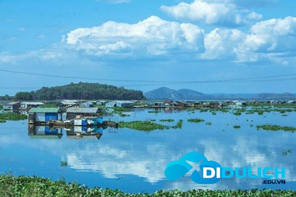 ho-tri-an-7 hồ trị an