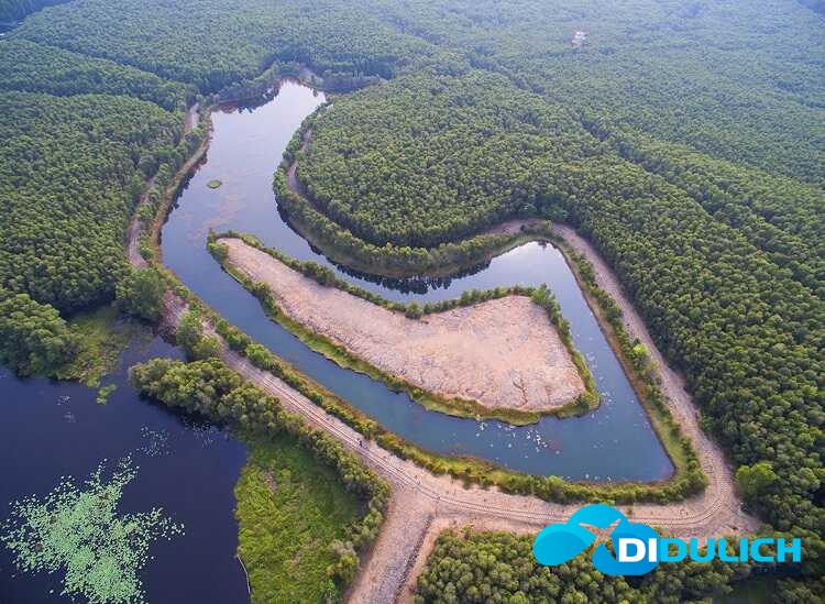 khu-du-lich-nuoc-noi-tan-lap-5_optimized Hồ Bán Nguyệt
