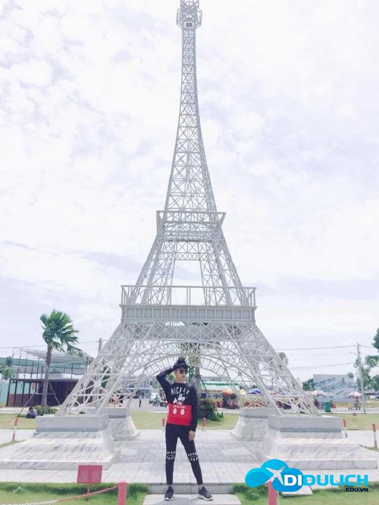 khu-du-lich-sinh-thai-cong-vien-cat-tuong-phu-sinh-11_optimized Tháp Eiffel (tháp 300 mét) ở Pháp