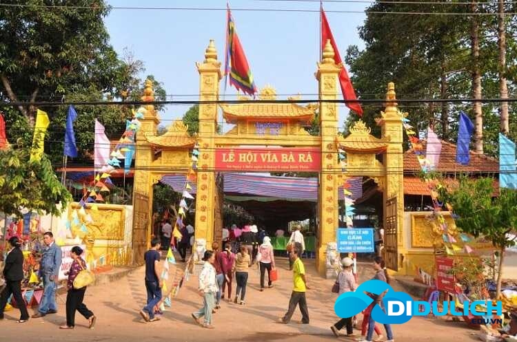 nui-ba-ra-binh-phuoc-8 Núi Bà Rá, khám phá chinh phục ngọn núi cao nhất Bình Phước