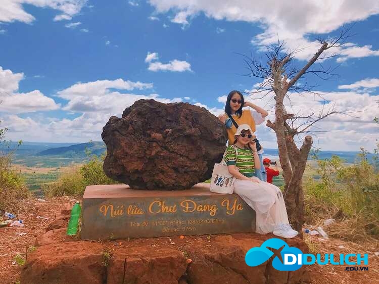 nui-lua-chu-dang-ya-11_optimized Núi lửa Chư Đăng Ya
