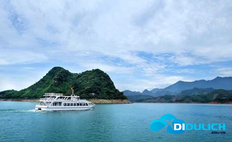 nui-sap-3_optimized du lịch thác bờ