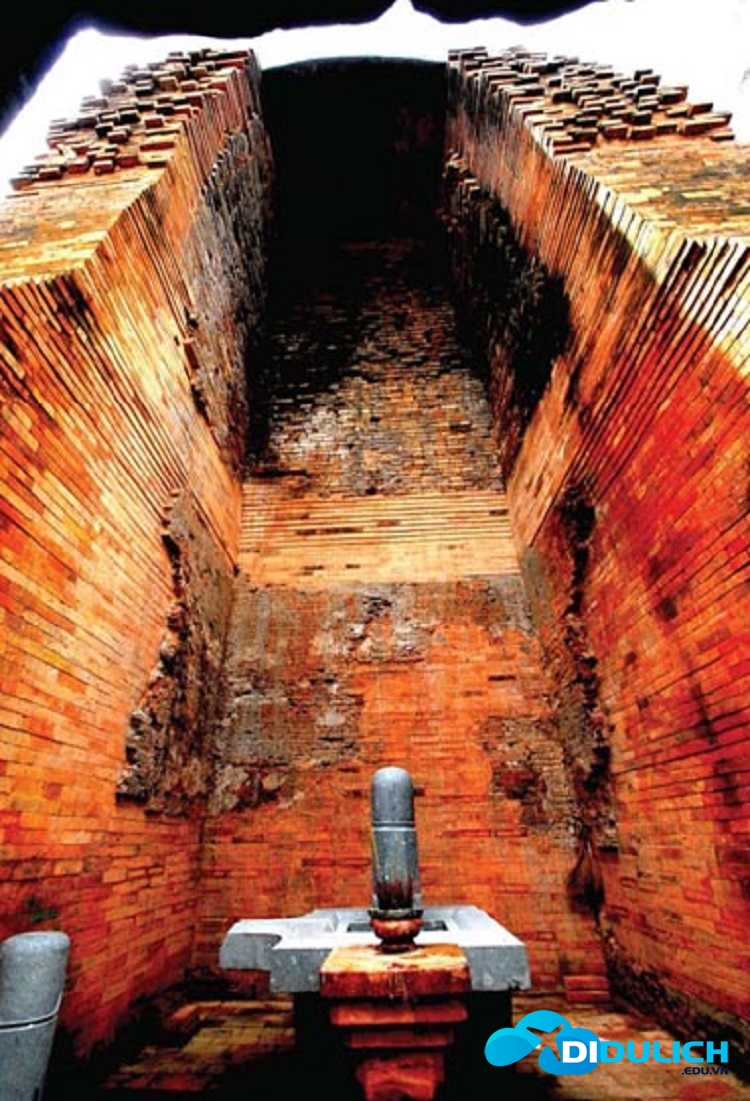 thap-co-vinh-hung-2 Tháp Cổ Vĩnh Hưng - Di sản văn hóa lâu đời Tỉnh Bạc Liêu
