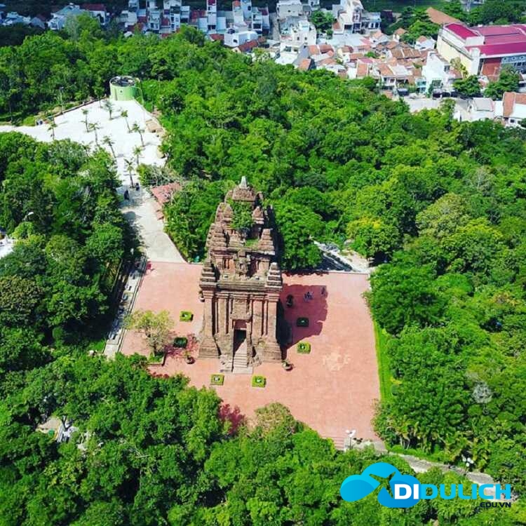 thap-nhan-tuy-hoa-phu-yen7_optimized Tháp Nhạn Tuy Hòa Phú Yên, Điểm du lịch văn hóa hấp dẫn miền trung