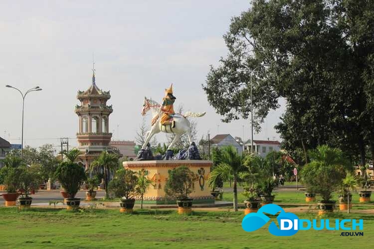 toa-thanh-tay-ninh-6_optimized Tòa Thánh Tây Ninh
