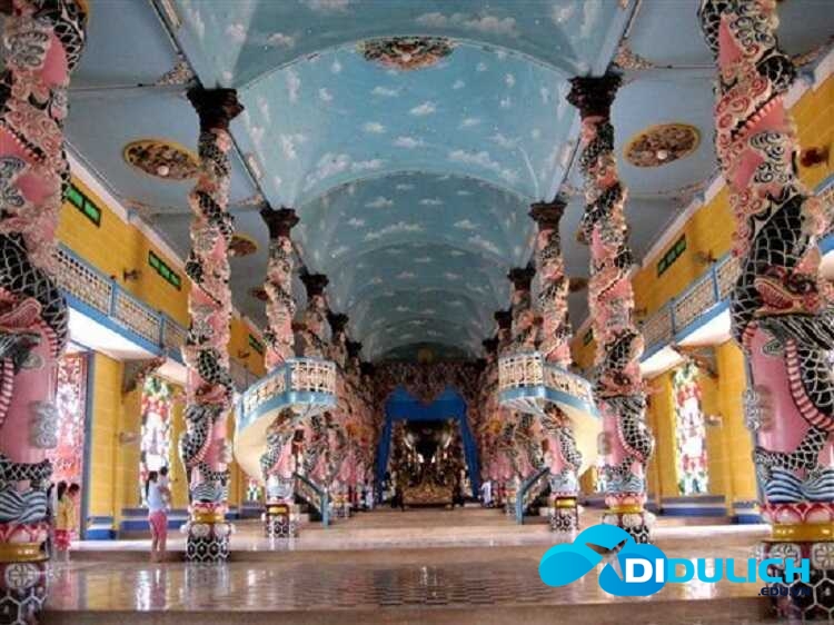 toa-thanh-tay-ninh-8_optimized Tòa Thánh Tây Ninh